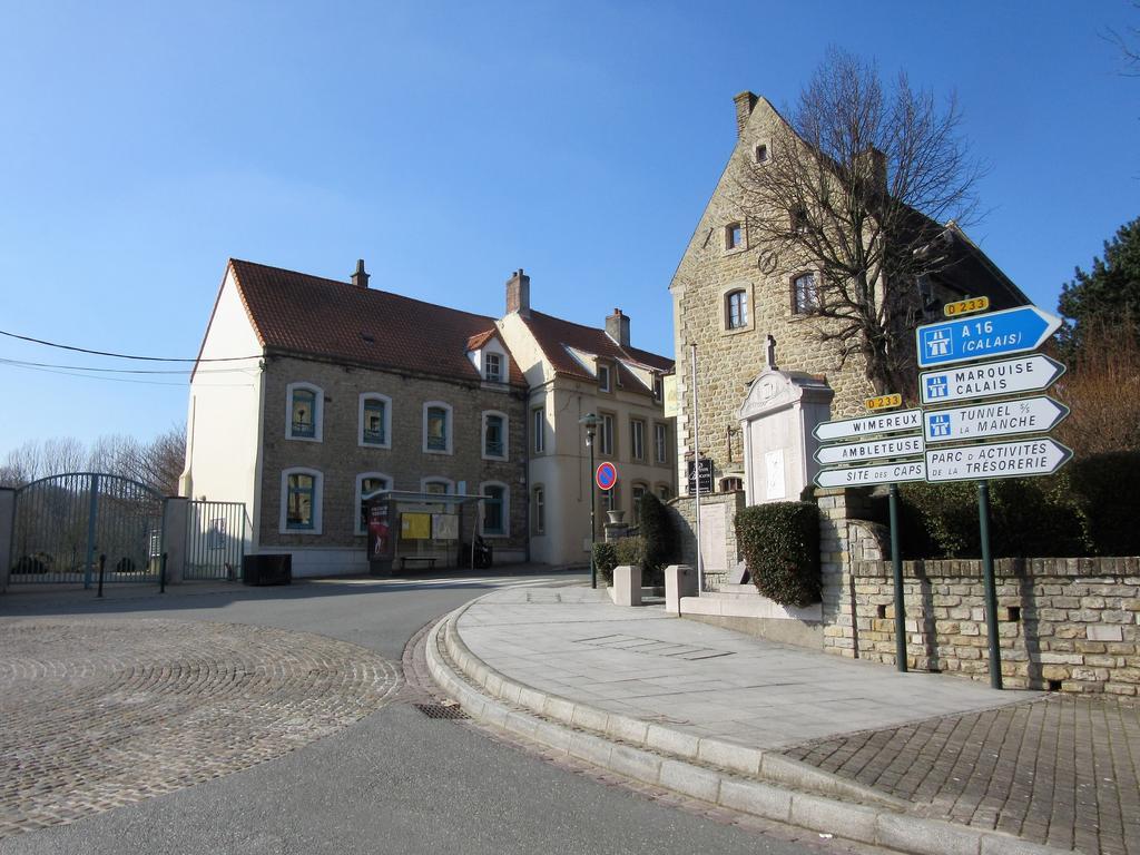 P'Tite Maison Entre Mer Et Campagne Hotell Wimille Exteriör bild